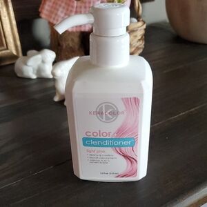 🟩 Keracolor Light Pink Clenditioner